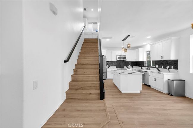 2216 Jeans Ct, House other with 3 bedrooms, 3 bathrooms and 2 parking in Signal Hill CA | Image 19