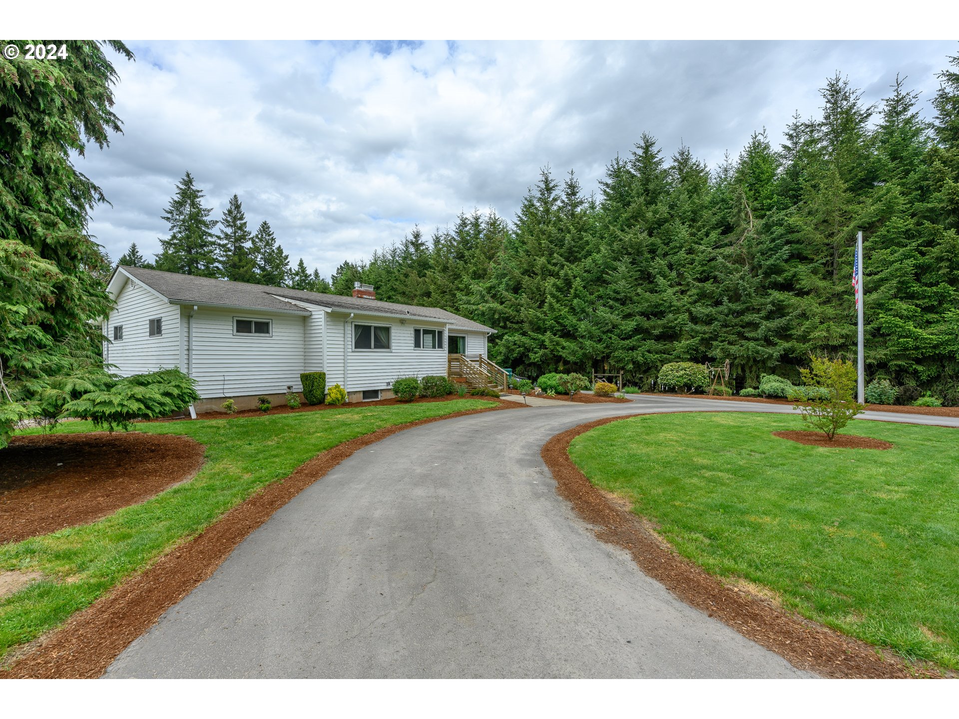 Chehalem Station Rd, Sherwood, OR 97140