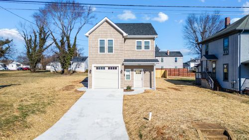 1704 Bedford Ave, Lynchburg, VA, 24504-1029 | Card Image