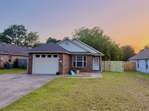 921 S Locust St, Sallisaw, OK, 74955-6006 | Card Image