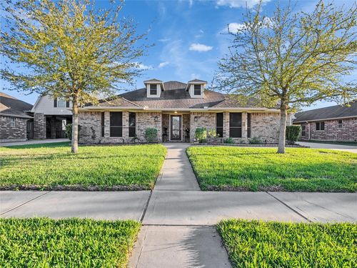 2011 Amado Ln, League City, TX, 77573-7184 | Card Image