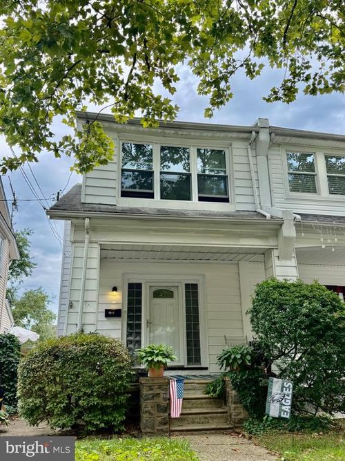7415 Whitaker Ave, PHILADELPHIA, PA, 19111-3725 | Card Image