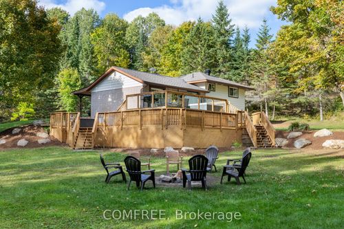 89 Stewart Rd, L'amable, ON, K0L2L0 | Card Image