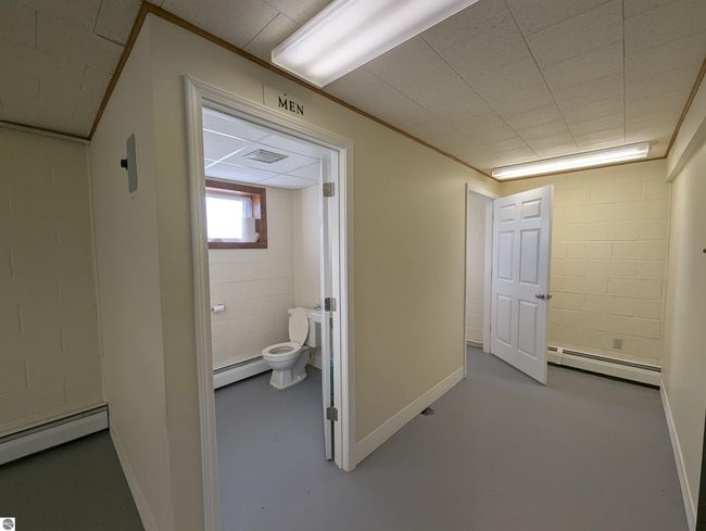 320 N State St, Home with 0 bedrooms, 0 bathrooms and 20 parking in Twining MI | Image 31