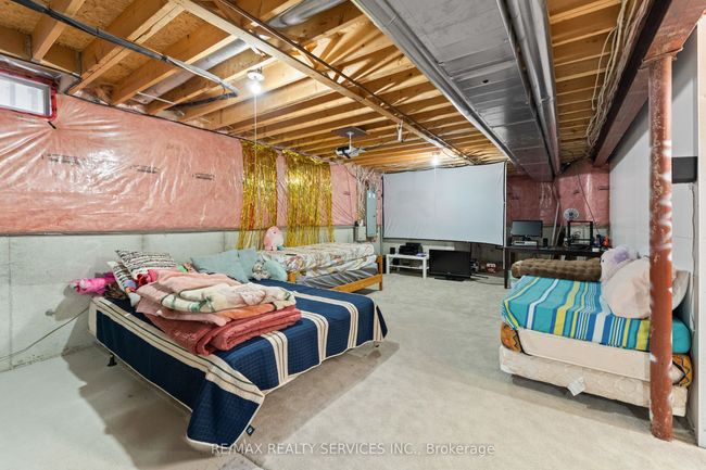 57 Lafayette Blvd, House other with 5 bedrooms, 3 bathrooms and 2 parking in Whitby ON | Image 46