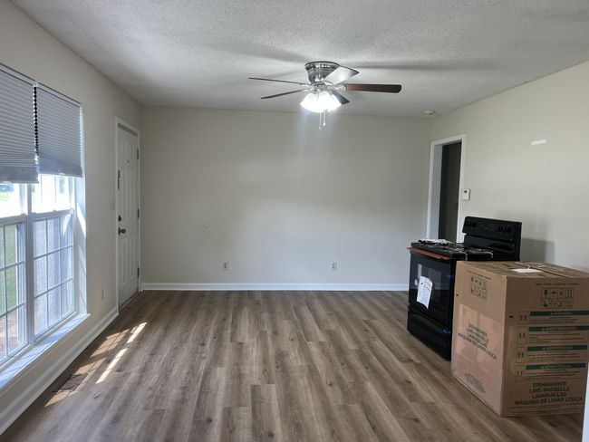 801 Carbondale Dr, House other with 3 bedrooms, 2 bathrooms and null parking in Oak Grove KY | Image 5