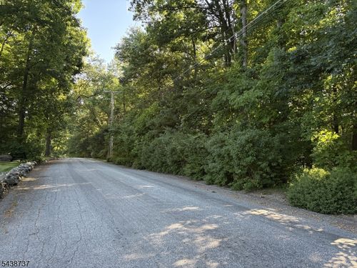 14 Up A Way Dr, Sussex, NJ, 07461-4120 | Card Image