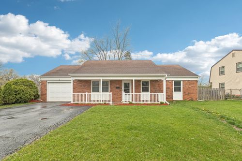 2 Emerson Dr, Schaumburg, IL, 60194-3933 | Card Image