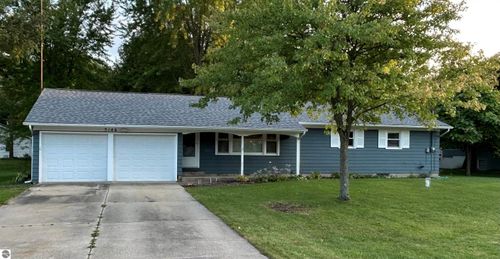 3146 N Concourse Dr, Mt Pleasant, MI, 48858-8107 | Card Image