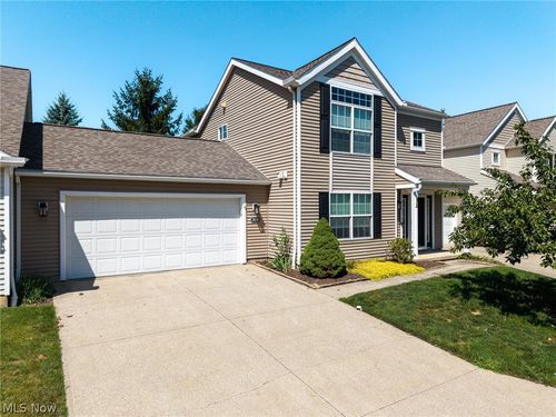 2806 Canvasback Cir, Coventry Township, OH, 44319-5781 | Card Image