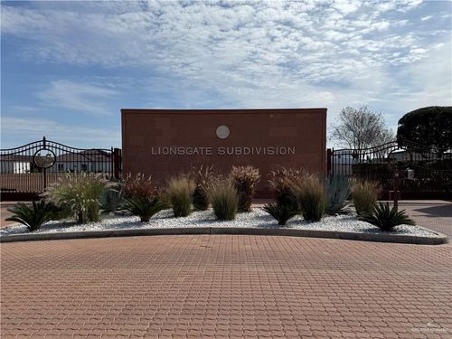 1518 Serengeti Way, Weslaco, TX, 78596 | Card Image