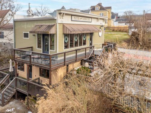 115 Main Street, Mount Morris, PA, 15349 | Card Image