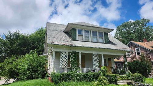 620 N Cedar St, Galesburg, IL, 61401-2702 | Card Image