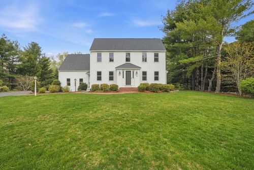 38 Centennial Way, Norwell, MA, 02061-2533 | Card Image