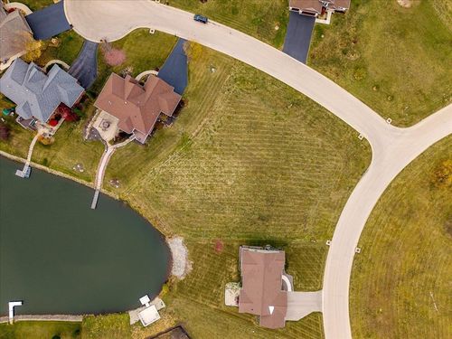 4010 Lakeshore Dr, WINNEBAGO, IL, 61088-8648 | Card Image