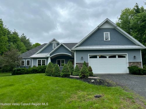 231 Wallace Rd, Valatie, NY, 12184-5821 | Card Image