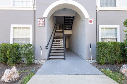 226-3591 Kernan Blvd S, JACKSONVILLE, FL, 32224-4645 | Card Image