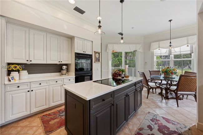 207 - 207 Berwick Dr, Condo with 4 bedrooms, 4 bathrooms and null parking in Hilton Head Island SC | Image 15