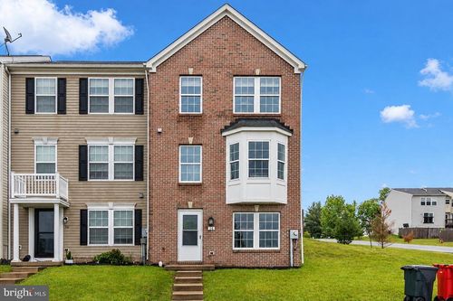 14 Zaharias Dr, MARTINSBURG, WV, 25405-5710 | Card Image
