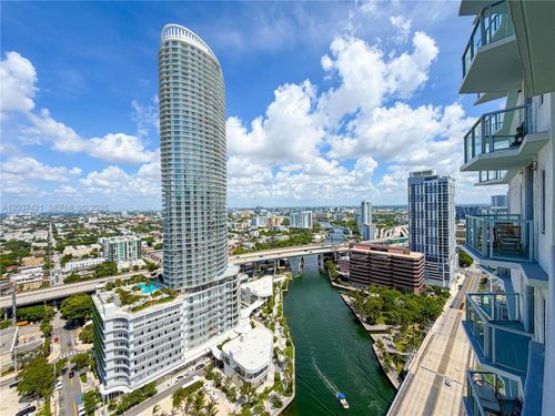 2900-185 Sw 7th St, Miami, FL, 33130-2990 | Card Image