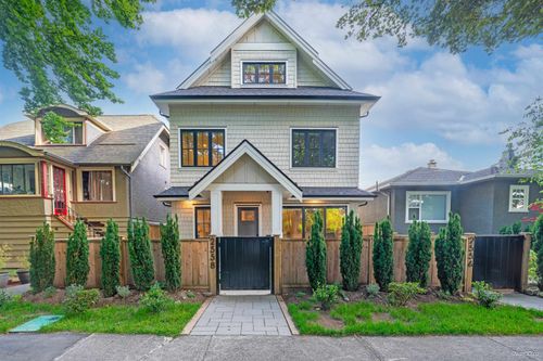 2558 William St, Vancouver, BC, V5K2Y4 | Card Image