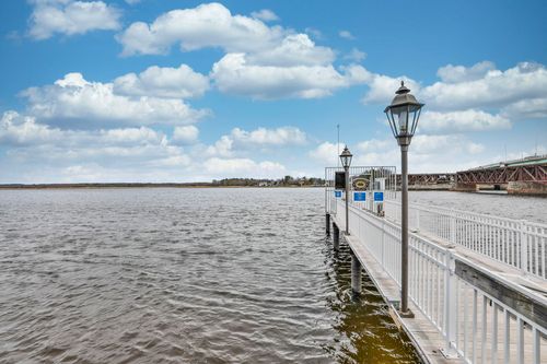 unit-18-126 Merrimac St, Newburyport, MA, 01950-2448 | Card Image