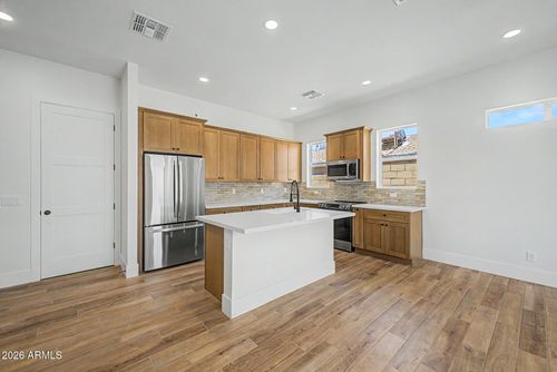 421 N Pima, Mesa, AZ, 85201-5920 | Card Image
