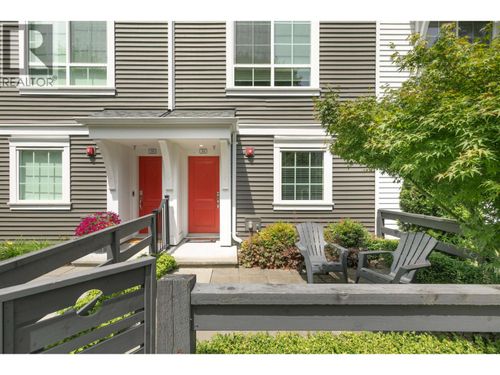 35-19696 Hammond Rd, Pitt Meadows, BC, V3Y0G7 | Card Image