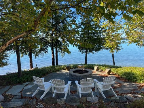 269 N East Torch Lake Dr, Central Lake, MI, 49622-9706 | Card Image