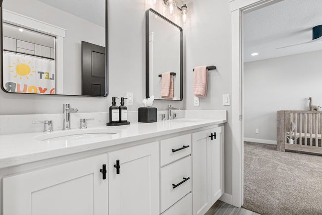 Jack and Jill Bath | Image 27