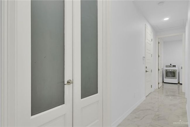 911 Platinum St, House other with 4 bedrooms, 3 bathrooms and 2 parking in Palmview TX | Image 14