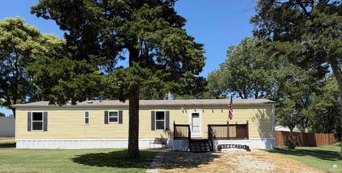 312 N Cedar St, Hope, KS, 67451-9399 | Card Image