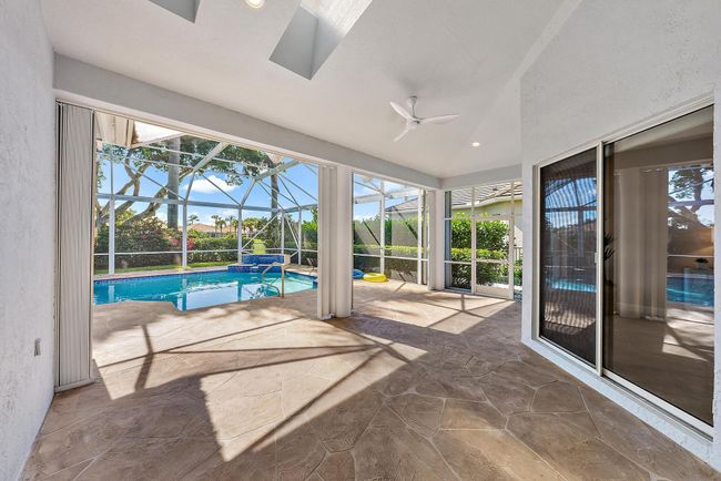 8774 Lakes Blvd, House other with 3 bedrooms, 3 bathrooms and null parking in West Palm Beach FL | Image 46
