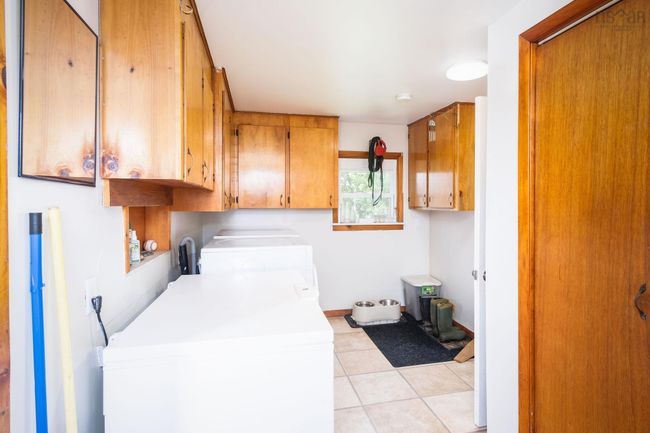 10353 Marble Mountain Rd, House other with 4 bedrooms, 2 bathrooms and 4 parking in Orangedale NS | Image 7