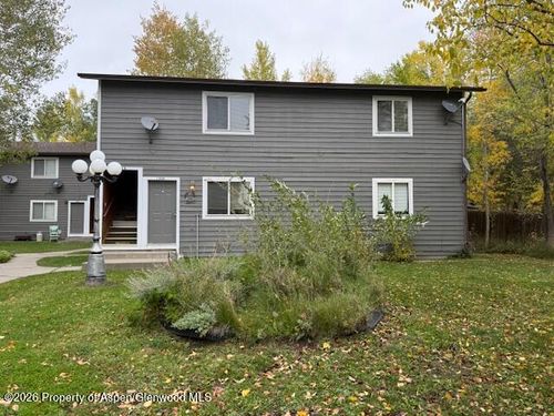 1333 E Victory Way, Craig, CO, 81625-1137 | Card Image