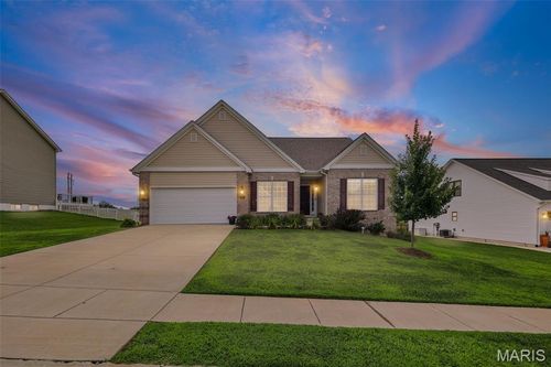 207 Grand Rapids Ln, Edwardsville, IL, 62025-5964 | Card Image