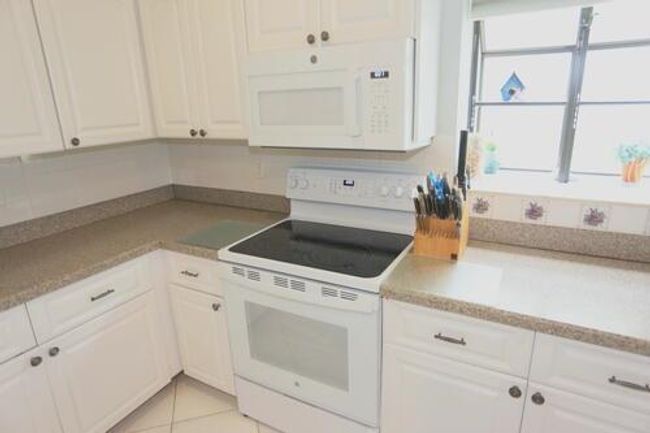 4772 Navigator Ln, House other with 3 bedrooms, 2 bathrooms and null parking in Boynton Beach FL | Image 12