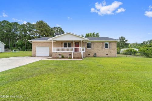 108 Quail Hollow Dr, Jacksonville, NC, 28540-9452 | Card Image