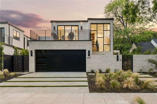 4211 Agnes Ave, Studio City, CA, 91604-2020 | Card Image