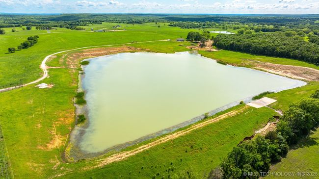 12595 County Road 3680, House other with 2 bedrooms, 2 bathrooms and null parking in Allen OK | Image 11
