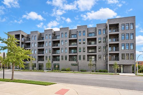 309-825 E 61st St, Chicago, IL, 60637-3186 | Card Image
