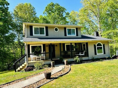 1676 Duncans Chapel Rd, Cookeville, TN, 38506-8216 | Card Image