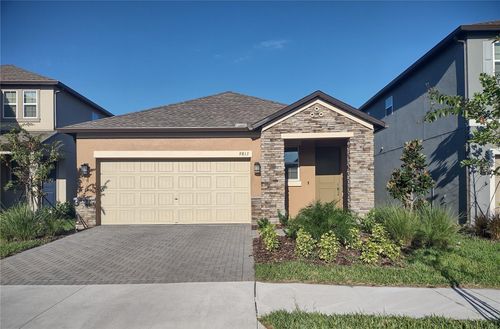 9813 Little Bluestem Dr, Land O Lakes, FL, 34637-4512 | Card Image