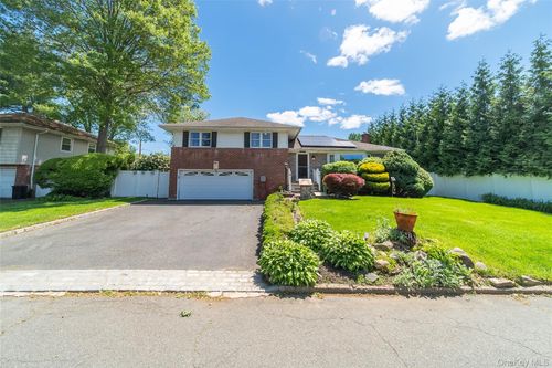 2544 New York Ave, Melville, NY, 11747-1535 | Card Image