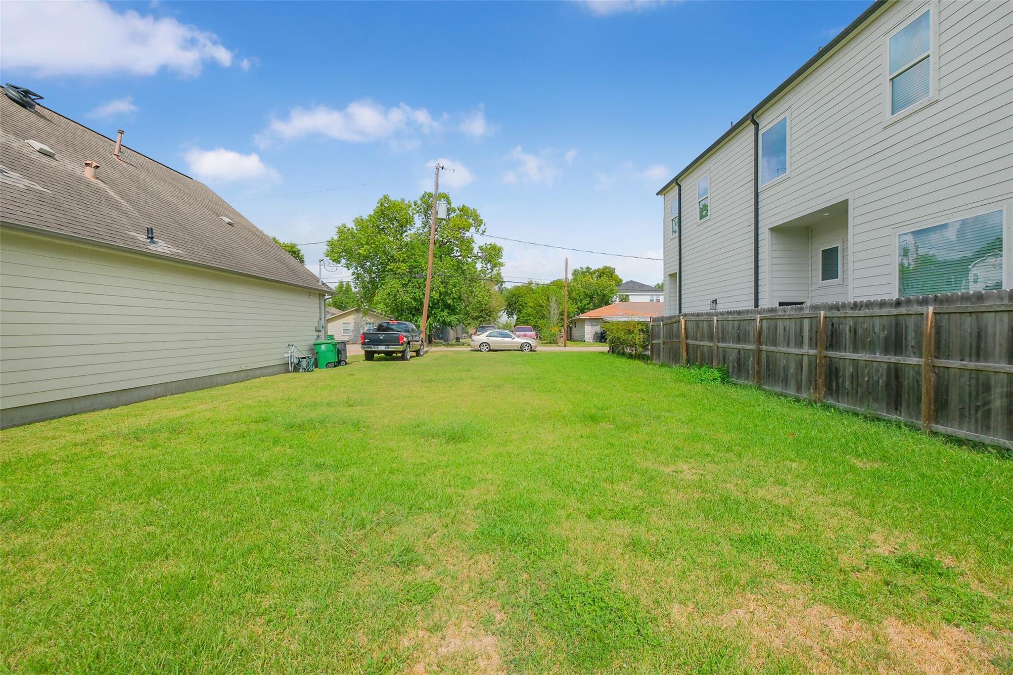 Land in Houston 5
