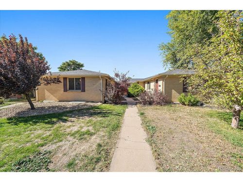3653 Locust St, Denver, CO, 80207-1338 | Card Image