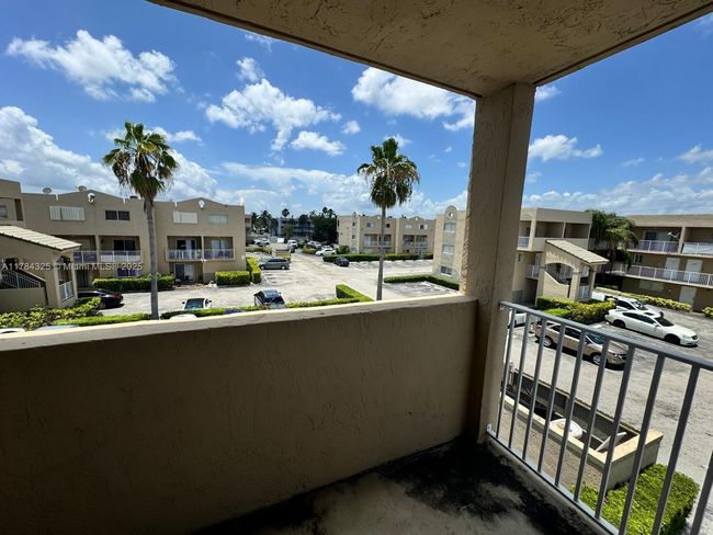 APT-201 - 2620 W 76 Th St, Condo with 2 bedrooms, 2 bathrooms and null parking in Hialeah FL | Image 21