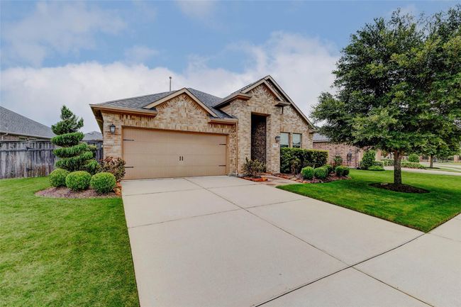 29046 Turning Springs Lane is ready to welcome its new homeowners! Contact us today to schedule your private tour. | Image 32
