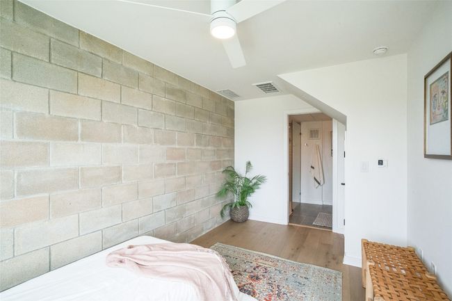 1101 - 700 Denson Dr, Condo with 3 bedrooms, 3 bathrooms and 1 parking in Austin TX | Image 17