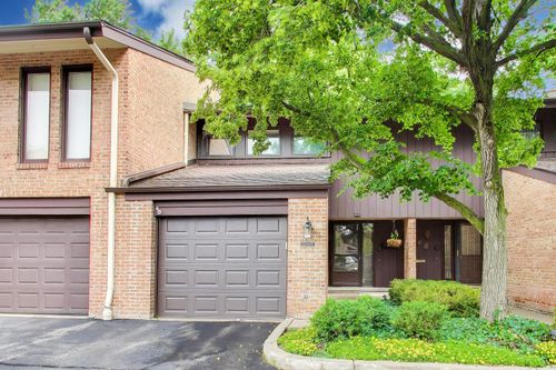 b-1828 Wildberry Dr, Glenview, IL, 60025-1733 | Card Image
